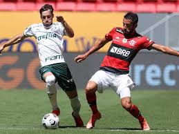 Após empate por 0 a 0 no jogo de ida, o palmeiras abriu o placar no segundo jogo com o atacante luiz adriano de cabeça, no canto esquerdo do goleiro corintiano cássio, e vinha conquistando o título, mas aos 51 minutos do 2º tempo, no último lance do partida, o zagueiro palmeirense gustavo gómez cometeu pênalti em cima do atacante. Flamengo X Palmeiras Onde Assistir Horario Escalacoes E Arbitragem