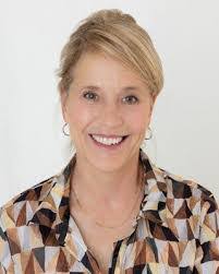 Ashton Bryant's Instagram, Twitter & Facebook