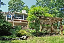 We specialize in building our customers outdoor living spaces that look great, stand strong for decades, and are low maintenance. The Sunroom Jacksonville Illinois