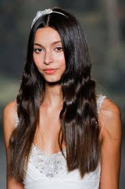 You might think it's hard to switch to this pixie style from a really long hair. Drop Dead Gorgeous Hairstyles For Long Hair