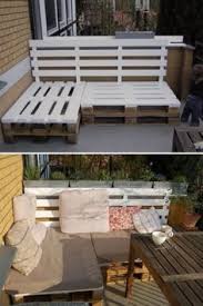 Couch Aus Paletten F R Drau En I Have A Space For This Mmm Now The Time To Build It Paletten Couch Palettenmobel Im Freien Mobel Aus Paletten