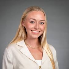 I am thrilled to announce that I will be participating in the 2022 Girls  Who Invest Summer Intensive Program.