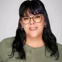 40+ "Hannah Peck" profiles