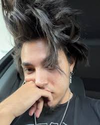 Markiano Robichaux (@m.x.m_jr) • Instagram photos and videos