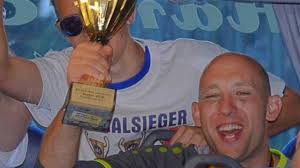 Fußball-Kreispokal : Fußball-Kreispokal : Von tragisch zu heldenhaft