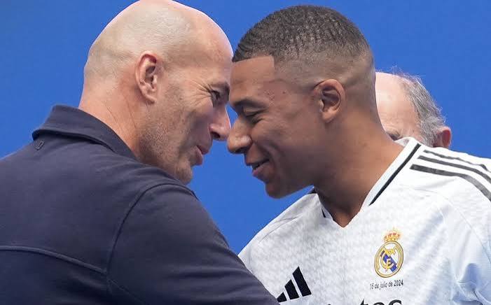 ZİDANE İLE YENİ DÖNEM: MBAPPE YENİDEN SOL KANATTA