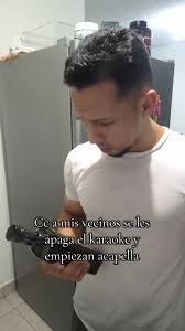 Cómo disfrutar la salsa acapella con Galy Galiano