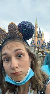 Hey everyone! My name is Tenley and I just got accepted to my first program  for Fall 2025! I am so excited to meet everyone!🐭✨🏰👑 ✰DCP SURVEY  BACKGROUND ✰ Birthday: January