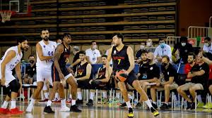 İç saha forma tasarımı, galatasaray'ın klasik parçalısına yeni bir soluk getiriyor. Galatasaray A Yeni Forma Sponsoru