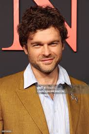 Alden Ehrenreich Fans