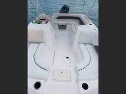 Beautiful white sand, lots of activities such as parasailing, jet ski rentals, dolphin tours etc.love it here. Boat Rentals In St Pete Beach Rent A Deck Boat Today