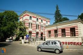 Doamnei director general al direcției generale de asistență socială craiova. Cum A Umilit Doamna Director De La È™coala Nr 1 Un Ziarist Buzoienii Ro