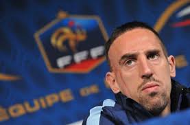 Le tricolore se montre optimiste pour les bleus et surtout. Franck Ribery Das Kapitel Equipe Tricolore Ist Beendet Sport Schwarzwalder Bote