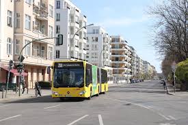 Hier sind alle informationen für touristen zu schließfächern in berlin zu finden. Blick Nach Berlin Bvg Stellt Sechs Weitere Linien Auf E Busse Um
