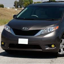 Converts the halogen fog light bulbs on your toyota sienna to hid. Toyota Sienna 2011 2017 Yellow Fog Lights A135dozr103 Topgearautosport