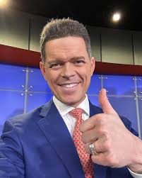 It's been an incredible nearly 3 years working for my good friend and news  director @bdallman here at @komo4 in Seattle. As he departs today for  @kare11 in Minneapolis as the station's