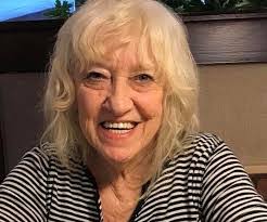 Rita Rozell's Instagram, Twitter & Facebook