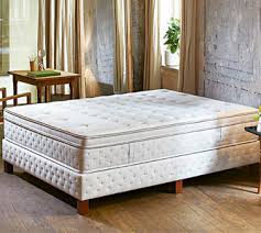 Aufgrund ihrer breiteren fläche kann die 140×200 cm matratze auch von zwei personen genutzt werden, je nachdem, welche liegefläche jeder einzelne für sich in anspruch nehmen. Matratzen Hochwertig Grosse Auswahl Yatas Bedding