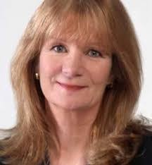 Barbara Shows's Instagram, Twitter & Facebook