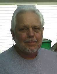 Wanda Clos's Instagram, Twitter & Facebook