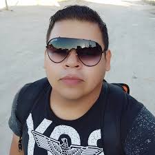 Aaron Lemus (@aaron.enano) • Instagram photos and videos