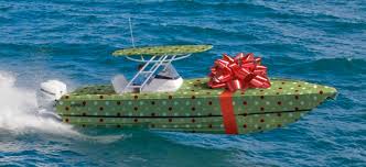 Maybe you would like to learn more about one of these? 40 Christmas Boats Ideas Boat Parade Christmas Lights Boat