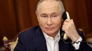 Eric Friesen's Instagram, Twitter & Facebook