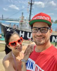 Curious commodities: Couple's Detroitland Vending spreading smiles across  faces