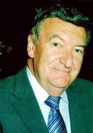 Robert Mohrmann's Instagram, Twitter & Facebook