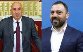 Engin özkoç kimdir, hayatı ve biyografisi. Chp Li Engin Ozkoc Tan Hamza Yerlikaya Ya Istifa Cagrisi Internet Haber
