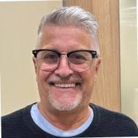 100+ "Andy Haus" profiles