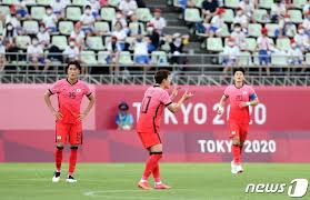Jun 30, 2021 · 김민재(25·베이징 궈안)가 2020 도쿄올림픽 축구대표팀 최종명단에 우선 이름을 올렸지만, 아직 확정된 것은 아닌 것으로 전해졌다. Zrwtwgphwmw Zm