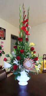 Trên đây là cách cắm hoa lay ơn giúp bạn có một bình hoa thật đẹp và bắt mắt dâng lên bàn thờ tổ tiên hay để trang trí cho ngôi nhà của mình hãy làm cho ngày tết thêm rực rỡ và ý nghĩa hơn nhé các bạn. Cach Cáº¯m Hoa Lay Æ¡n Lau Tan Suá»'t Dá»p Táº¿t Nguyen Ä'an