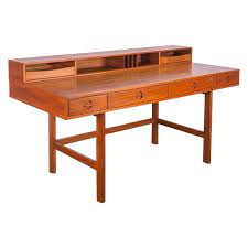 Discover prices, catalogues and new features. Peter Lovig Nielsen Flip Top Teak Desk For Sale At 1stdibs