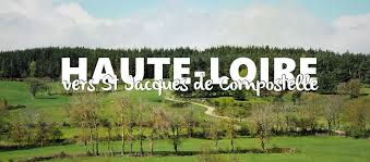 Les villages départ et arrivée sont quant à eux classés plus beaux villages de france, c'est donc une étape mythique pour ceux qui découvrent notre belle région. Le Chemin De Saint Jacques De Compostelle En Gevaudan Gr65 Le Blog Cash Pistache