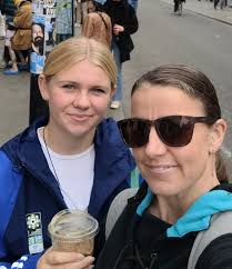 Hi, we will have a 2 day stop over in Singapore