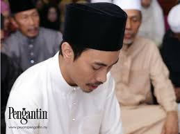 Wanita, isteri terutamanya juga boleh hilang minat dan dingin dengan suami. Standard Tak Realistik Punca Isteri Hilang Rasa Hormat Pada Suami Pesona Pengantin