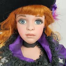 Jan Mclean Pearl 24 Porcelain Doll French Floozie Purple Black w/ Chair
