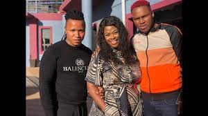 Now, millionaire shauwn 'mamkhize' mkhize is also believed to be at the centre of the violence and is rumoured to have met up with duduzane zuma and ngizwe mchunu at a hotel in umhlanga, durban. Khathide Ngobe Ngizwe Mchunu By Cebani Mchunu
