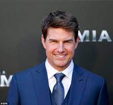 He has received various accolades for his work, including three golden globe aw. Tom Cruise Feiert 59 Geburtstag Indem Er Zusieht Wie England Die Ukraine Bei Der Euro 2020 Besiegt Aktuelle Boulevard Nachrichten Und Fotogalerien Zu Stars Sternchen