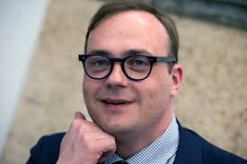 Cerno: "Chúng tôi phản đối chủ nghĩa cực đoan. Chúng tôi sẽ không thành lập chính phủ với Phong trào Năm Sao."