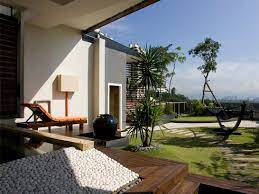 Malls such as bangsar village 1 & 2, bangsar shopping centre, the gardens and mid valley megamall are all a short drive away. The Loft Bangsar Baru Ong Ong Media Photos And Videos 1 Archello
