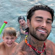 Trop belle photo 🤍 @thibaultgarcia #leewanegarcia #maylonegarcia  #thibaultgarcia