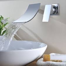 Feature Haltbarer Fester Messingaufbau Chrom Poliert Single Hole Einzelsteuerungstyp Aufputzinstallation Wasse Armaturen Bad Badezimmer Wasserhahn Waschbecken