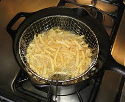 Friture Sans Odeurs Et Sans Eclaboussures Trucs Et Astuces Cuisine Trucs De Cuisine Cuisson Des Aliments