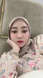 Benjamin, terima kasih atas dukungan luar biasa Anda di LIVE saya! Saya  akan terus membuat konten LIVE yang lebih baik! @Benjamin #livegift  #teamvictory #marvelousconfetti #levelupsparks ...