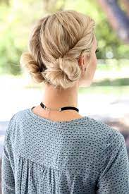 Cute Beach Frisuren Die Sie Auf Ihren Urlaub Versuchen Sollten Makeup Orta Uzunlukta Sac Stilleri Orta Uzunlukta Sac Modelleri Kolay Sac Modelleri