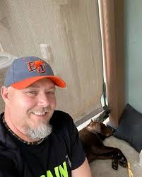 🌹 No boyfriend, no drama… just a single girl with a kind heart 💖 ➡️ Find  Me Here: https://cutt.ly/1r1zxMRz Waiting for someone to talk & share ✨