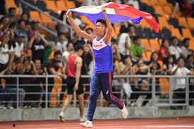 He was the first filipino to qualify for tokyo 2020, now he's beating olympic champs like thiago braz and renaud lavillenie. Asian Pole Vault Champion Obiena Returns To Basics After Tokyo 2020 Postponement