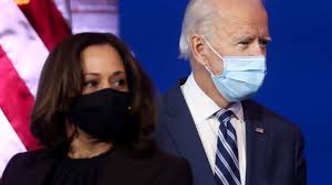 Laura kelly's mask mandate within hours of the governor mike dunleavy said no thanks to president joe biden's request for states to continue their mask mandates. Covid Biden To Ask Americans To Wear Masks For 100 Days Bbc News